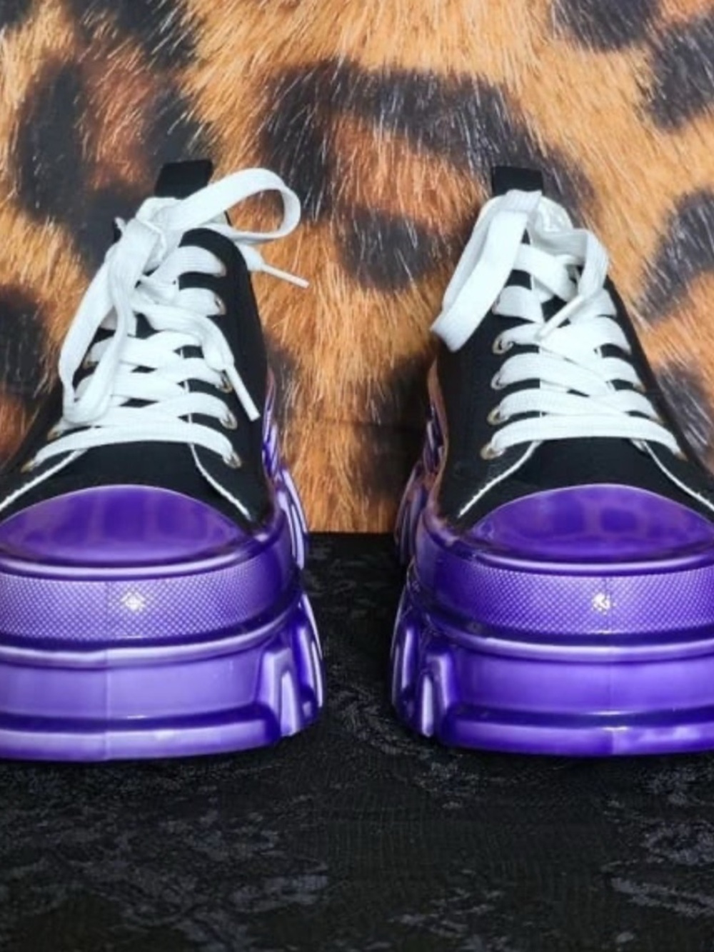 “REASONABLE OFFERS” “AKIRA” Chunky Platform Sneakers- Bold Purple Soles 💜 - Picture 2 of 2